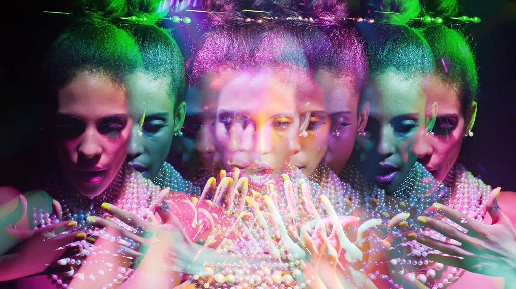 In the music video Polyday, APigeon is propelled into the uncharted spheres of light painting videography by visual psychonauts Patrick Rochon and Pierre Tremblay. http://www.patrickthelightpainter.com/ http://www.listofilms.com/ http://apigeon.com/