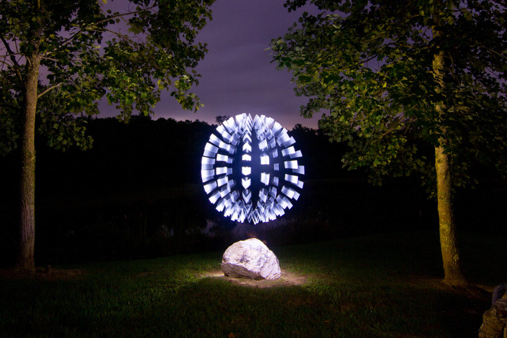 Light Painting Tutorial Spiked Orb Example